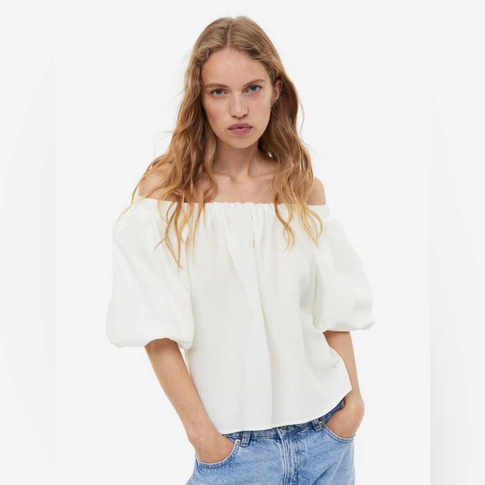 H&M Puff-Sleeved Off-The-Shoulder Blouse size XL